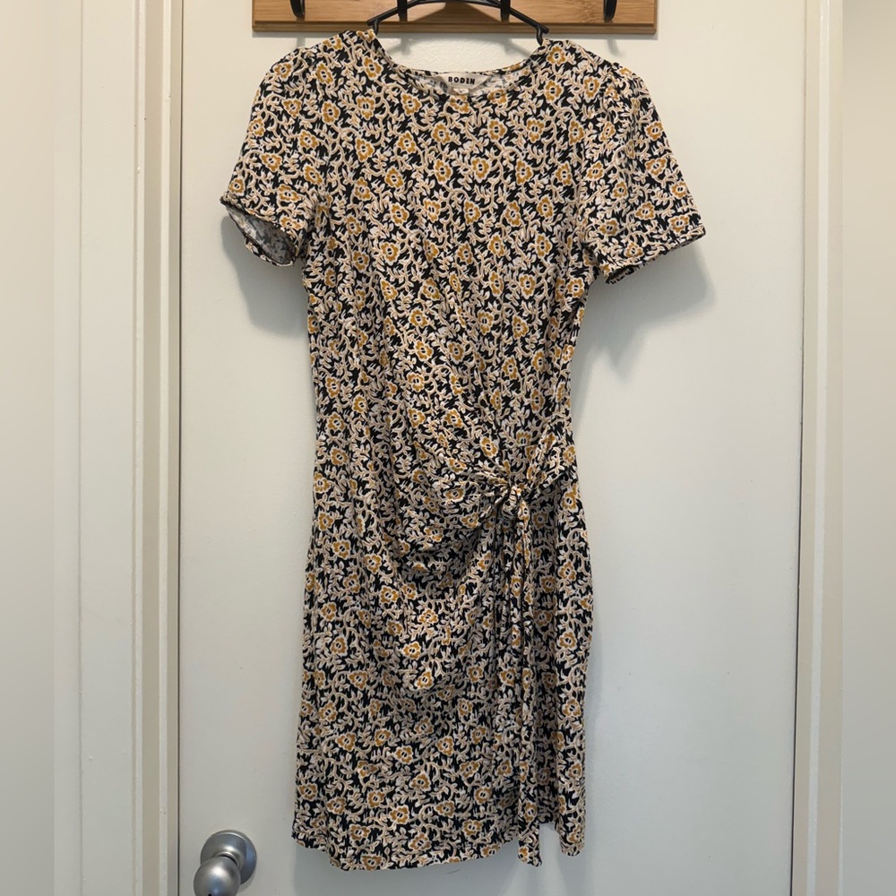 Boden Knit Patterned Tie Detail Short Sleeve Dress